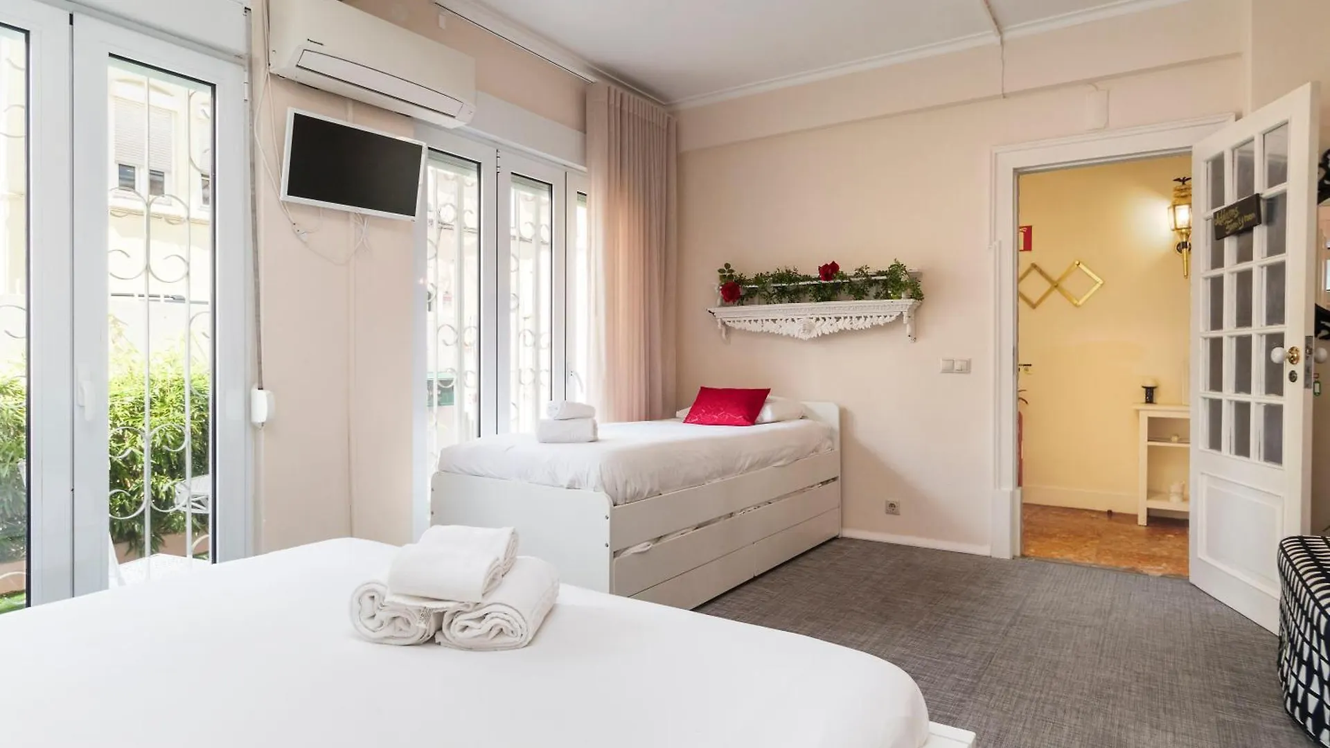 *** Guest house Nesha Lucky Nr. 23 Hotel Lisbon Portugal