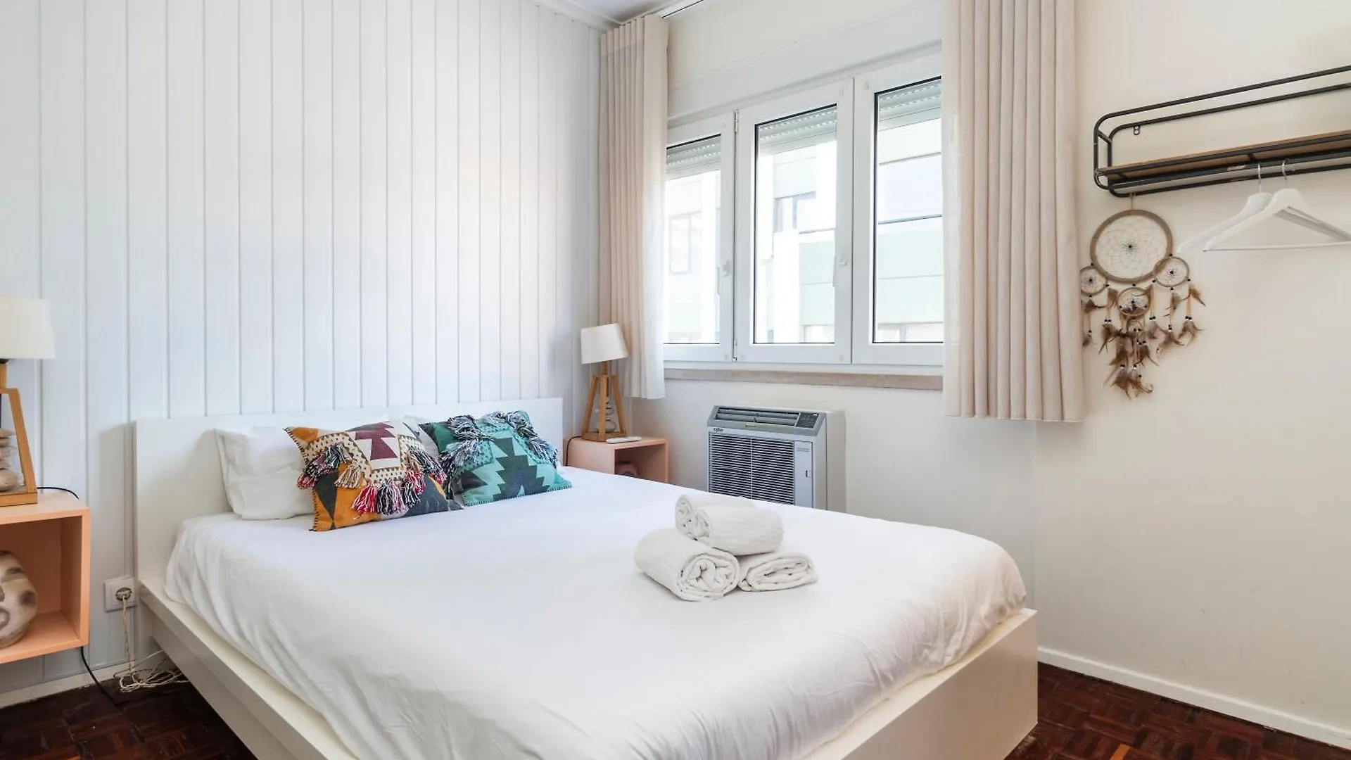Nesha Lucky Nr. 23 Hotel Lisbon Portugal