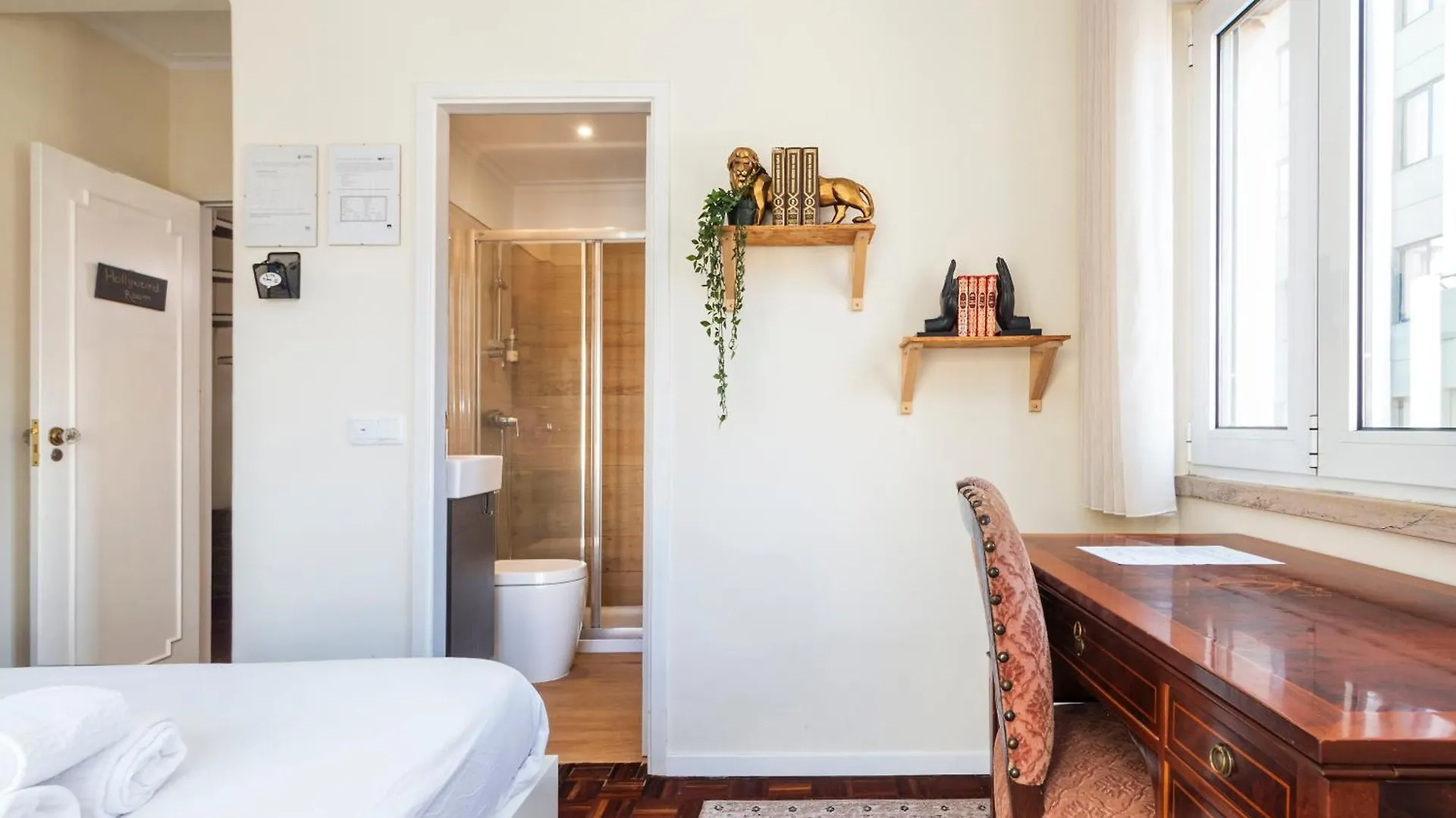 Nesha Lucky Nr. 23 Hotel Lisboa Casa de hóspedes